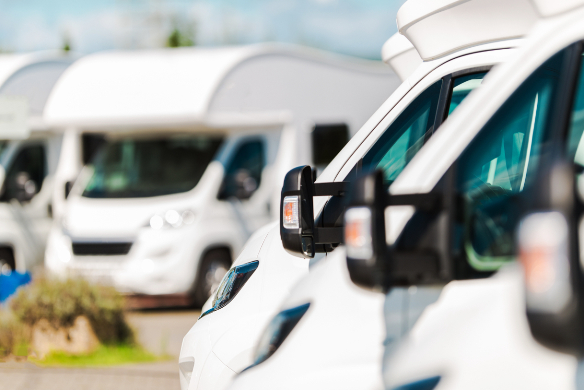 Caravan vs Motorhome Making the Right Choice